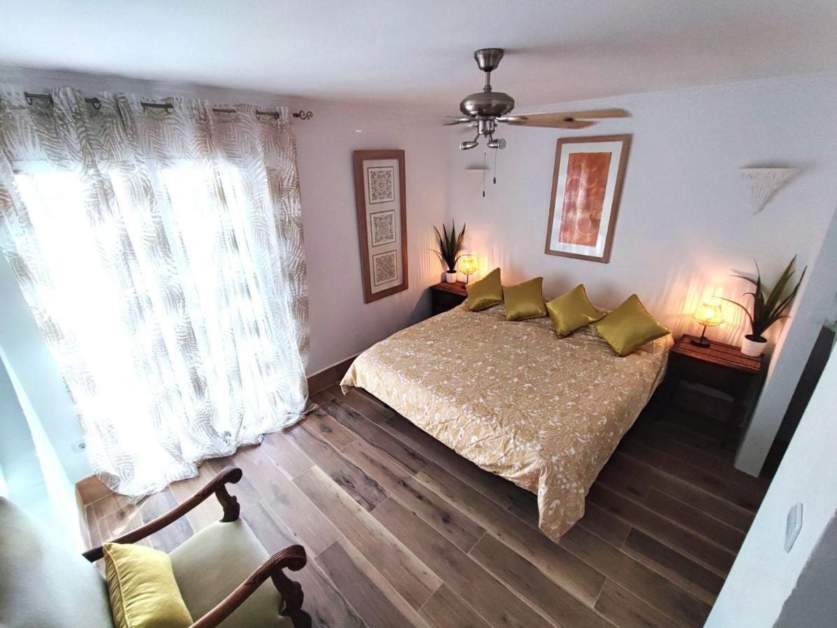 Cortijo Pennymaria Poolside Near With Stunning Views * Montefrio